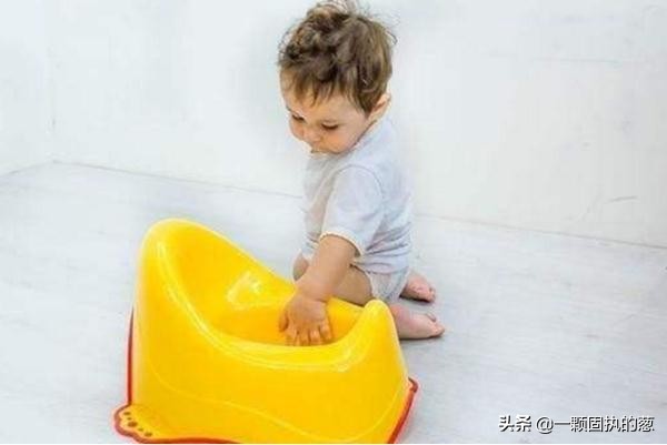 孩子在学校总尿裤子该怎么引导,孩子尿裤子你需要怎么解决