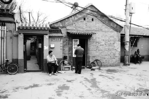 北京男的多少岁能办灵活就业,北京哪个大学男生最多