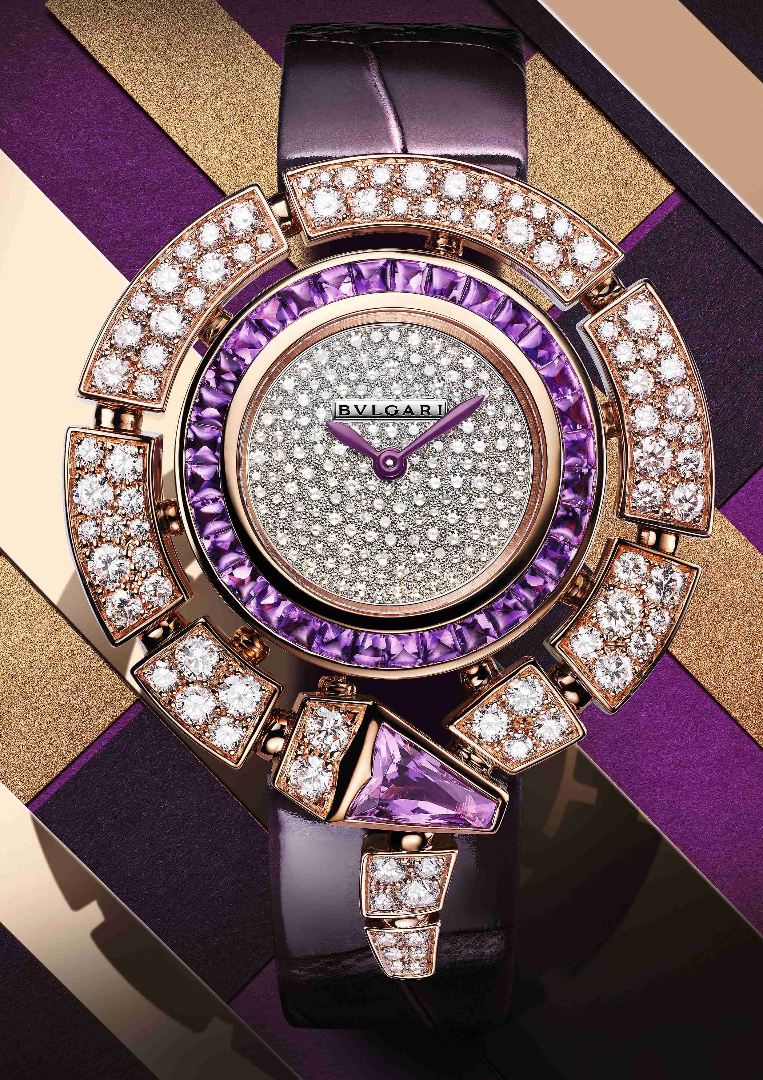 紫水晶的宝格丽腕表应该能吸引不少女生