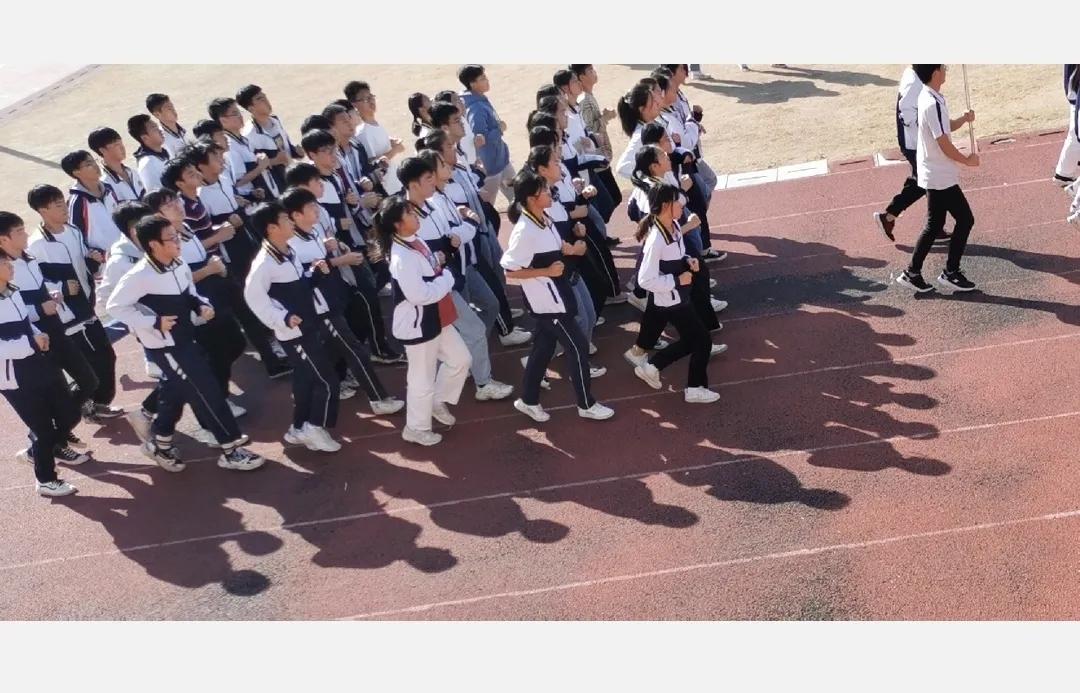 表彰大会优秀学生先进班集体,漳浦四中跑操