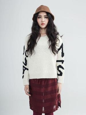 鐩樼偣灏忎紬娼墝,琛楁媿鍖楁椋庡皻绌挎惌