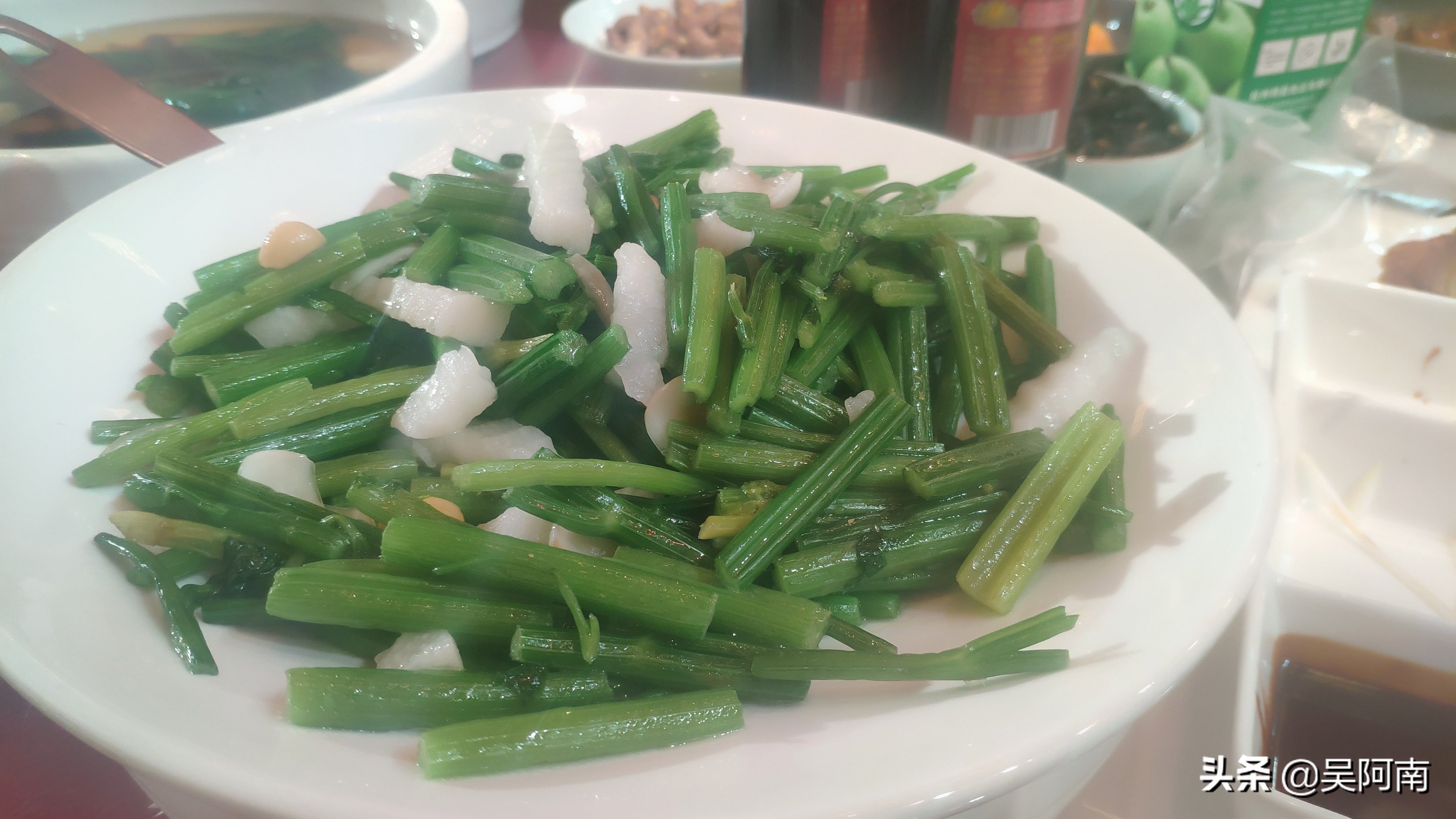 五星级酒店宴席多少钱一桌,五星级酒店宴席价格表