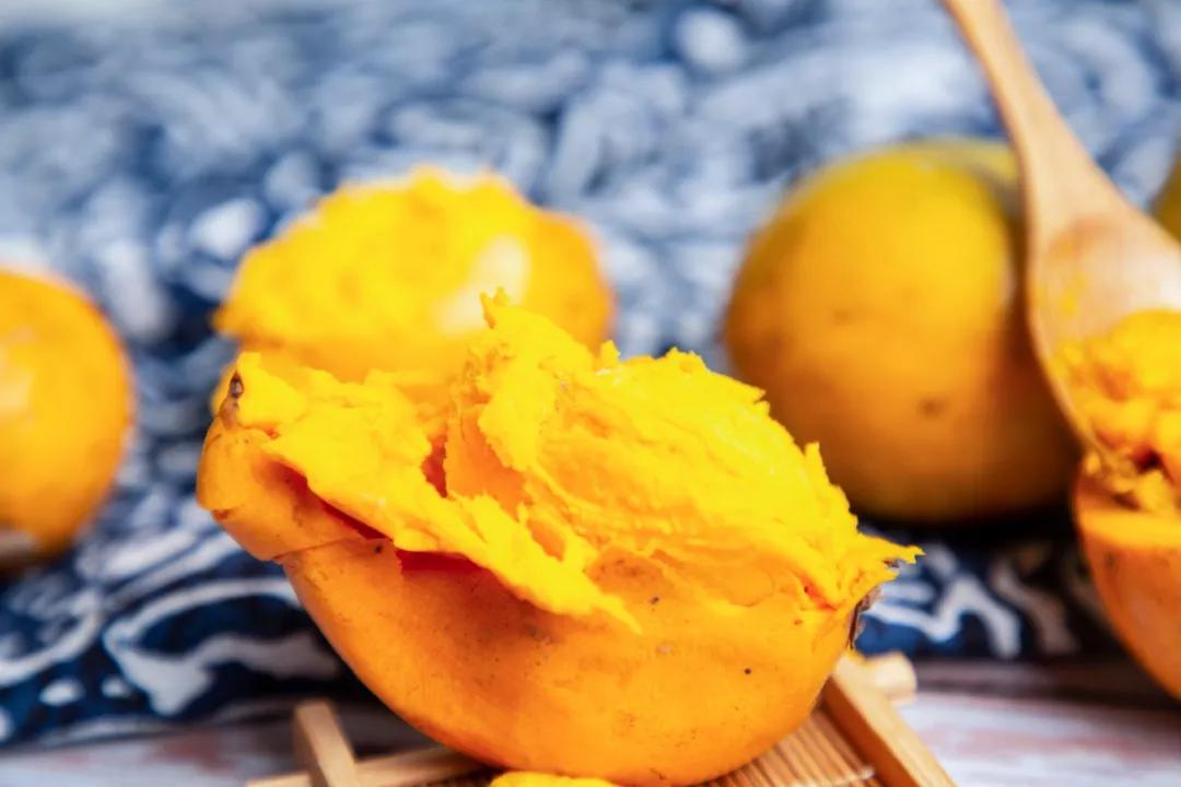 长在树上的鸡蛋果图片,长在树上的鸡蛋