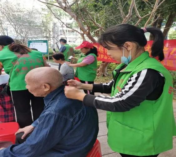 志愿服务我们齐参与,志愿服务我们一直在路上