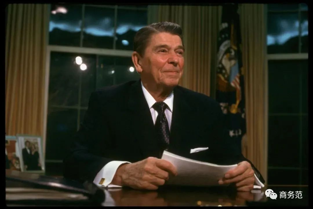 帕丽斯希尔顿退休,帕丽斯希尔顿演过什么