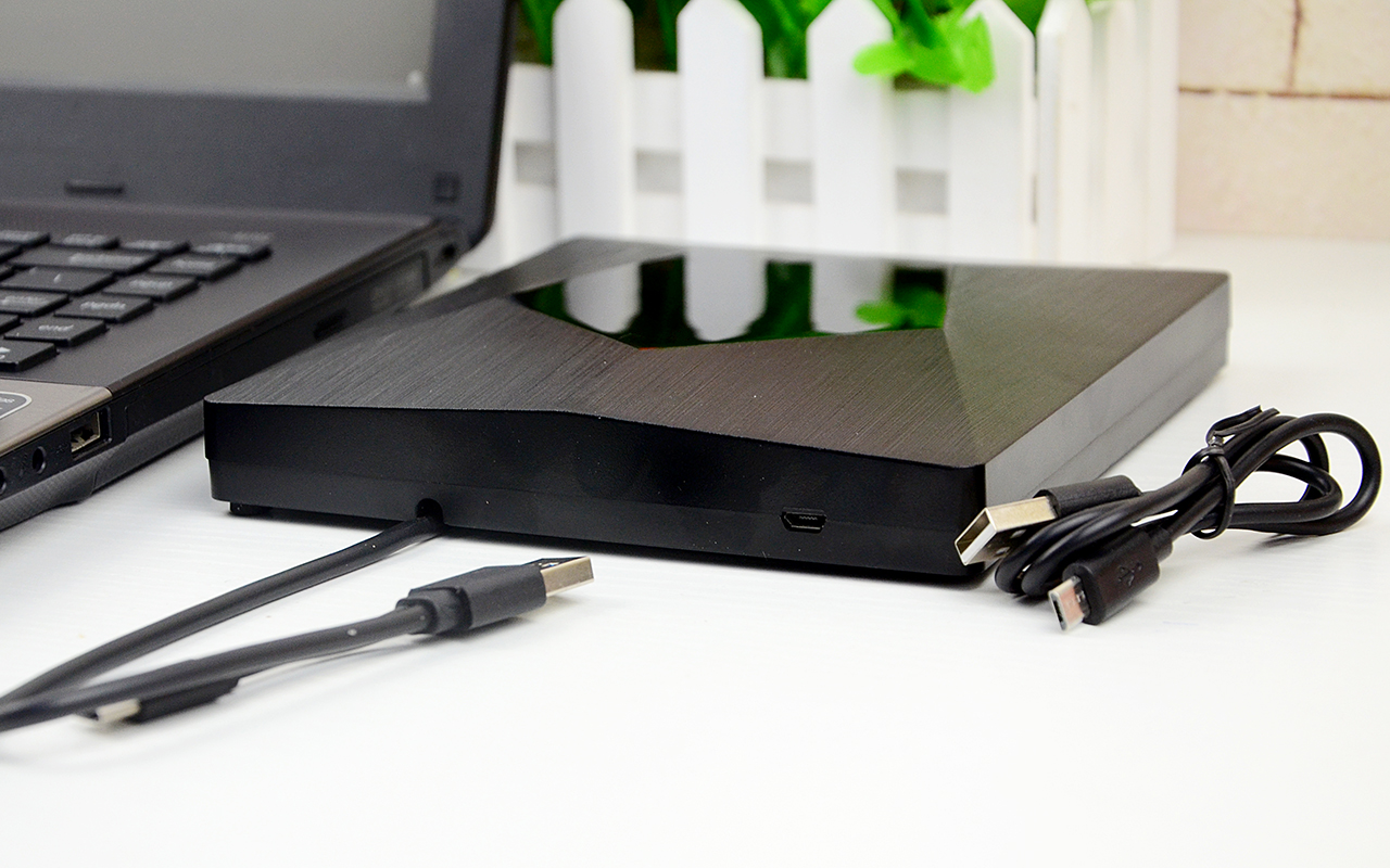 配电脑光驱,光驱有必要装成硬盘么