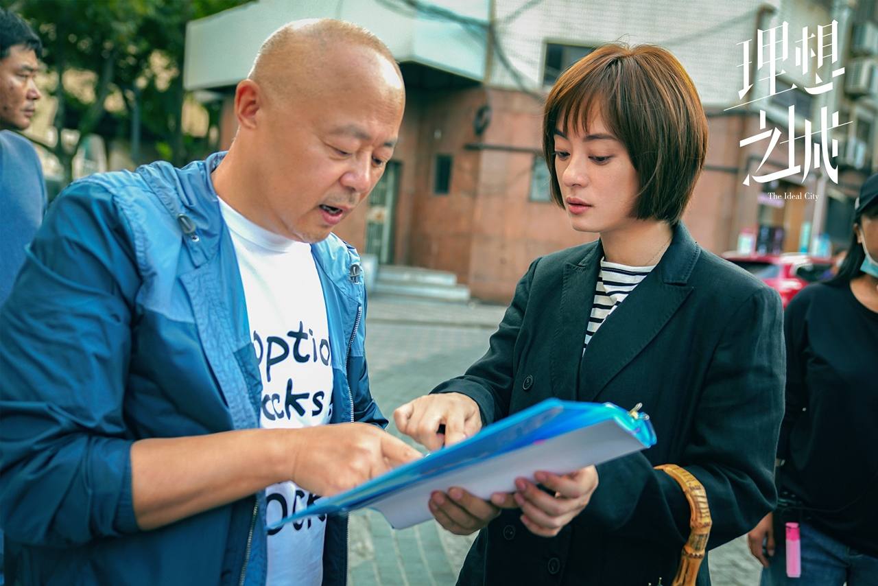 冯小刚邓超最新消息,冯小刚吐槽邓超没人看电影