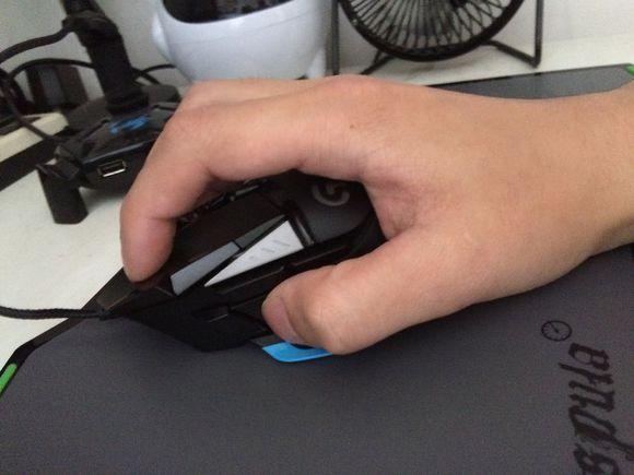 赛睿steelseries皮王鼠标primewireless,玩游戏赛睿和雷蛇有线鼠标哪个好