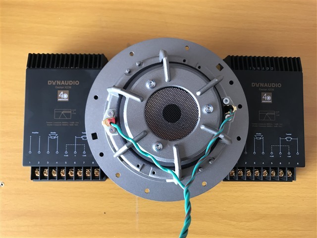 改装大众凌渡音响视频过程,还原现场音响
