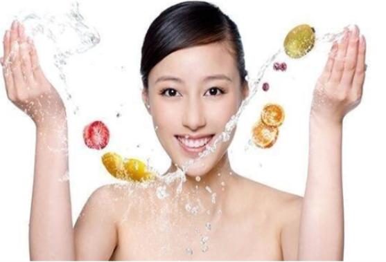 爱美的女士脸上有斑,爱美的女孩怎么祛斑