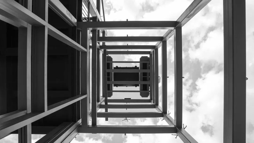 解锁ONETHIRD1/3，承袭「全球百大中国第二」夜店品牌制作？