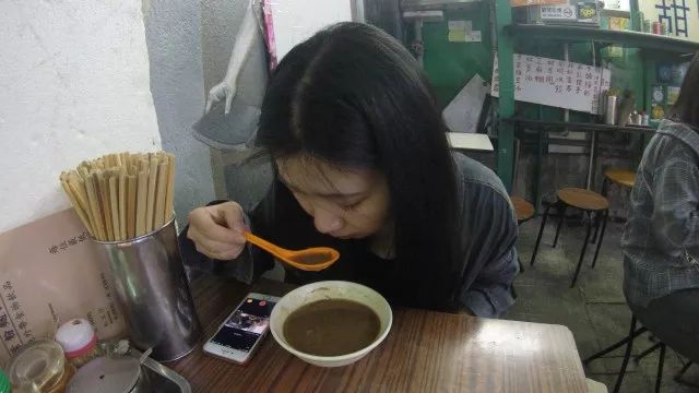 香港旧城中环小店美食