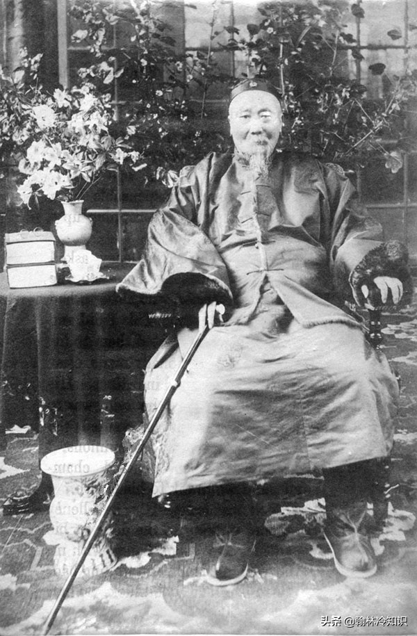 李鸿章的手杖来历,李鸿章手杖的故事