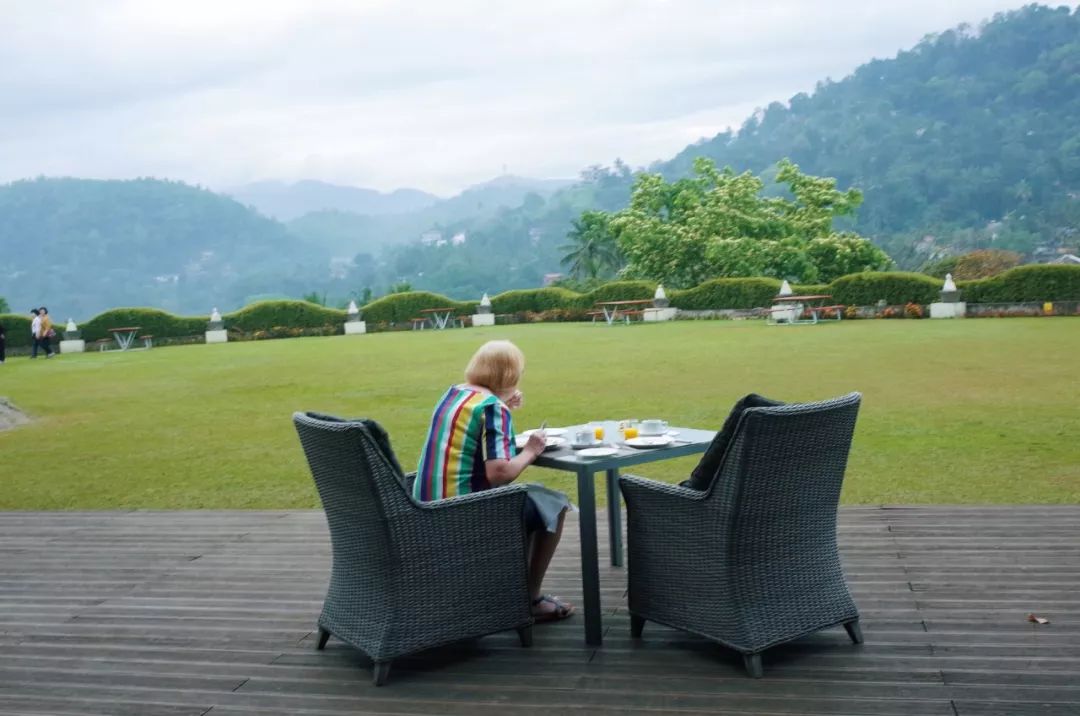 这个曾数次登上LP榜单的微笑国度，还有众多小众酒店值得睡