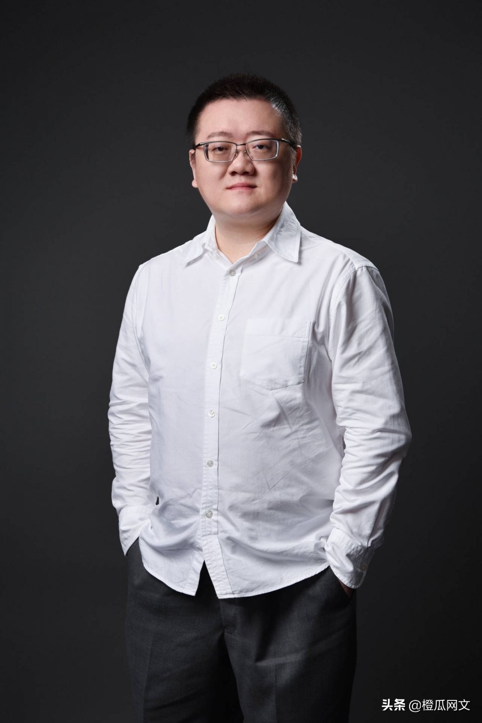 十大经典神作级网络小说,都市网络小说巅峰神作