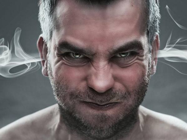 工作疏忽被领导批评怎么办,受到领导不公平对待怎么处理