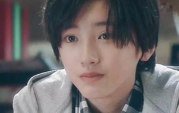 被上帝亲吻脸,被上帝吻过的脸美男子