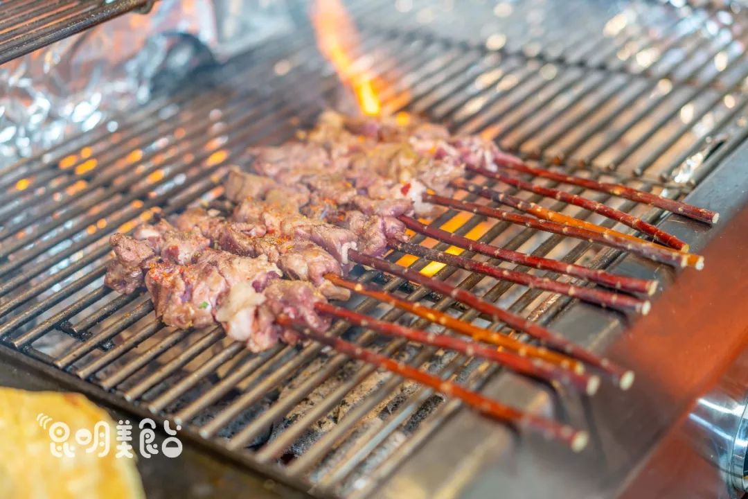 昆明双塔高空餐厅,昆明可以看二环的高空餐厅