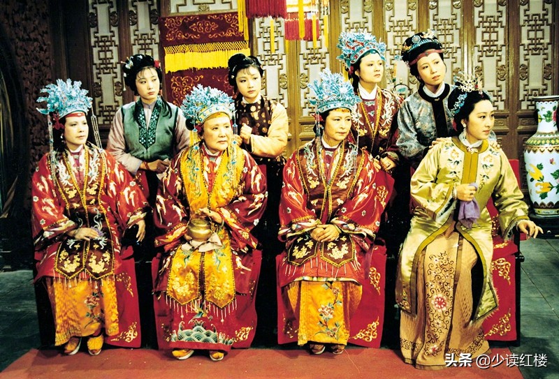 红楼梦是中国古典小说的艺术巅峰,红楼梦文学艺术价值体现在哪里