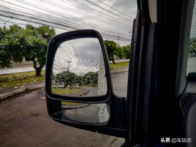 璧蜂簹k2700鍥涢┍杞诲崱,璧蜂簹鍘㈠紡灏忚揣杞2700