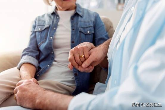 年过60岁，如何拥有健康和谐*生活性**，医生告诉你60后*生活性**指南