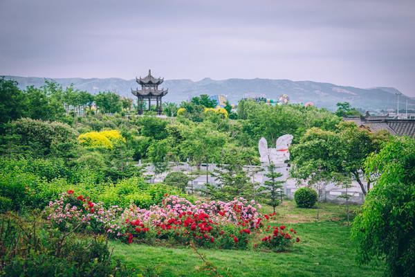 营口团山海洋公园的海蚀地貌,营口海滨国家地质公园