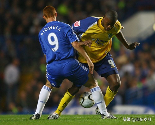 3号球衣前锋,3号球衣的前锋