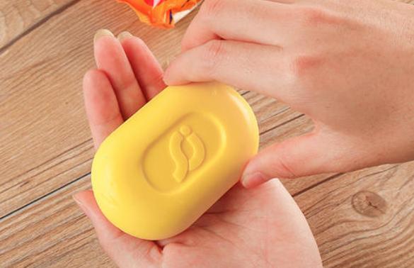 冬季皮肤干燥发痒用硫磺皂可以吗,上海硫磺皂洗皮肤有什么功效