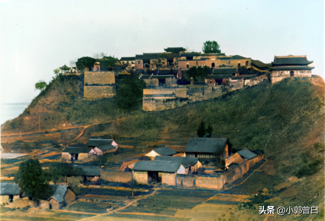 镇江北固山甘露寺半截宋代铁塔,镇江甘露寺以前照片