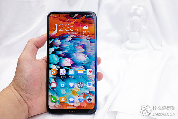 荣耀8xmax缺点和不足之处,荣耀8xmax上手体验不足