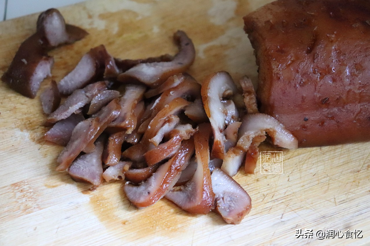 卤菜店的猪头肉卖多少钱一斤合适,卤味猪头肉