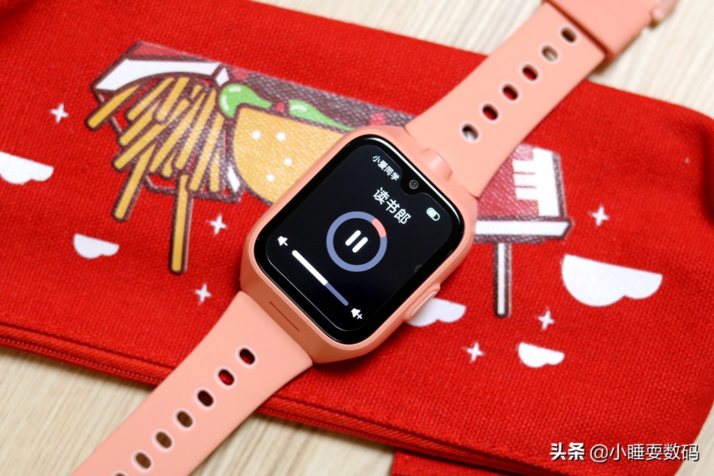 小米推出米兔儿童学习手表4,功能强大到没朋友,899元值得买吗?