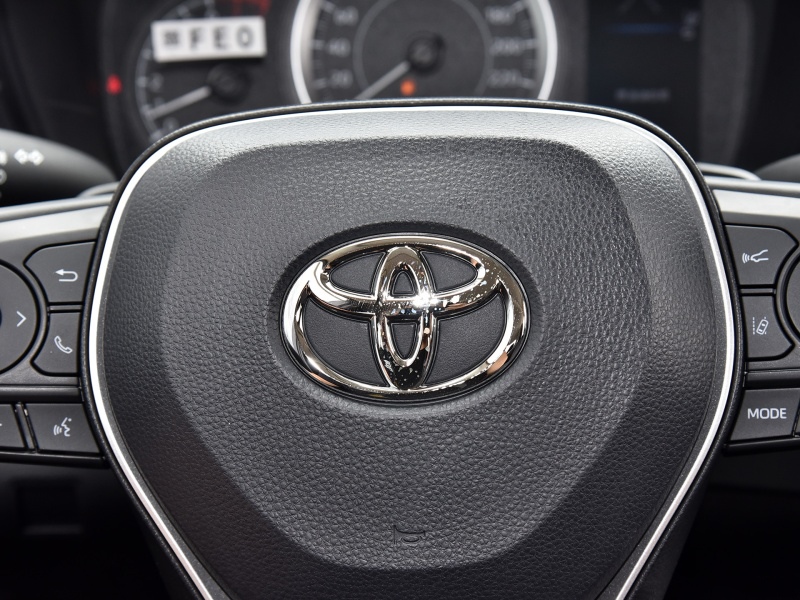 卡罗拉开车体验,丰田卡罗拉5000公里维护