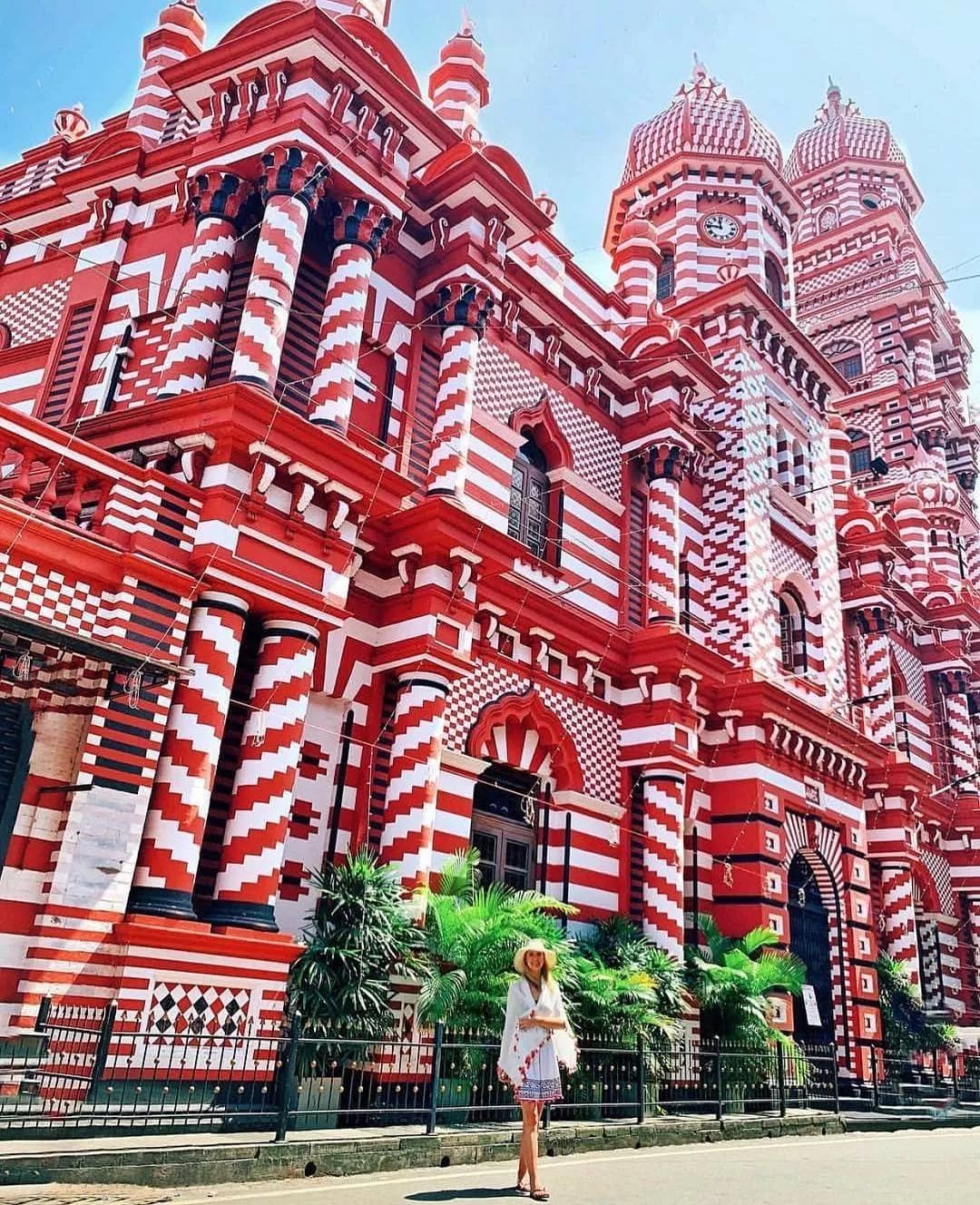 现在哪个国家免签证费,推荐几个消费超低免签的几个国家