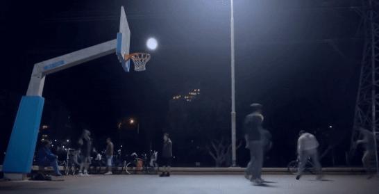 我们对着满月祈团圆，西方对满月却唯恐避之不及