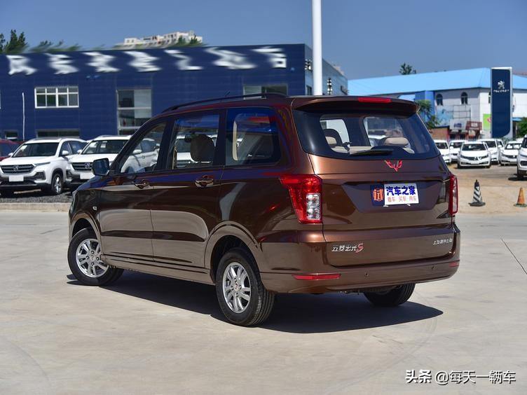 五菱宏光为什么被称为神车,为什么五菱宏光称为神车