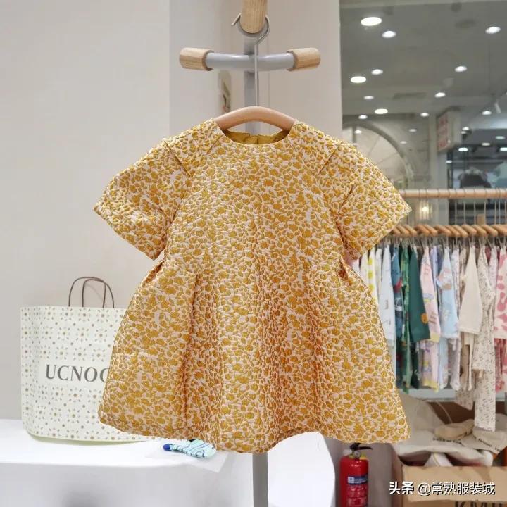 萌娃每日穿搭分享,萌娃穿搭的十个妙招好看又省钱