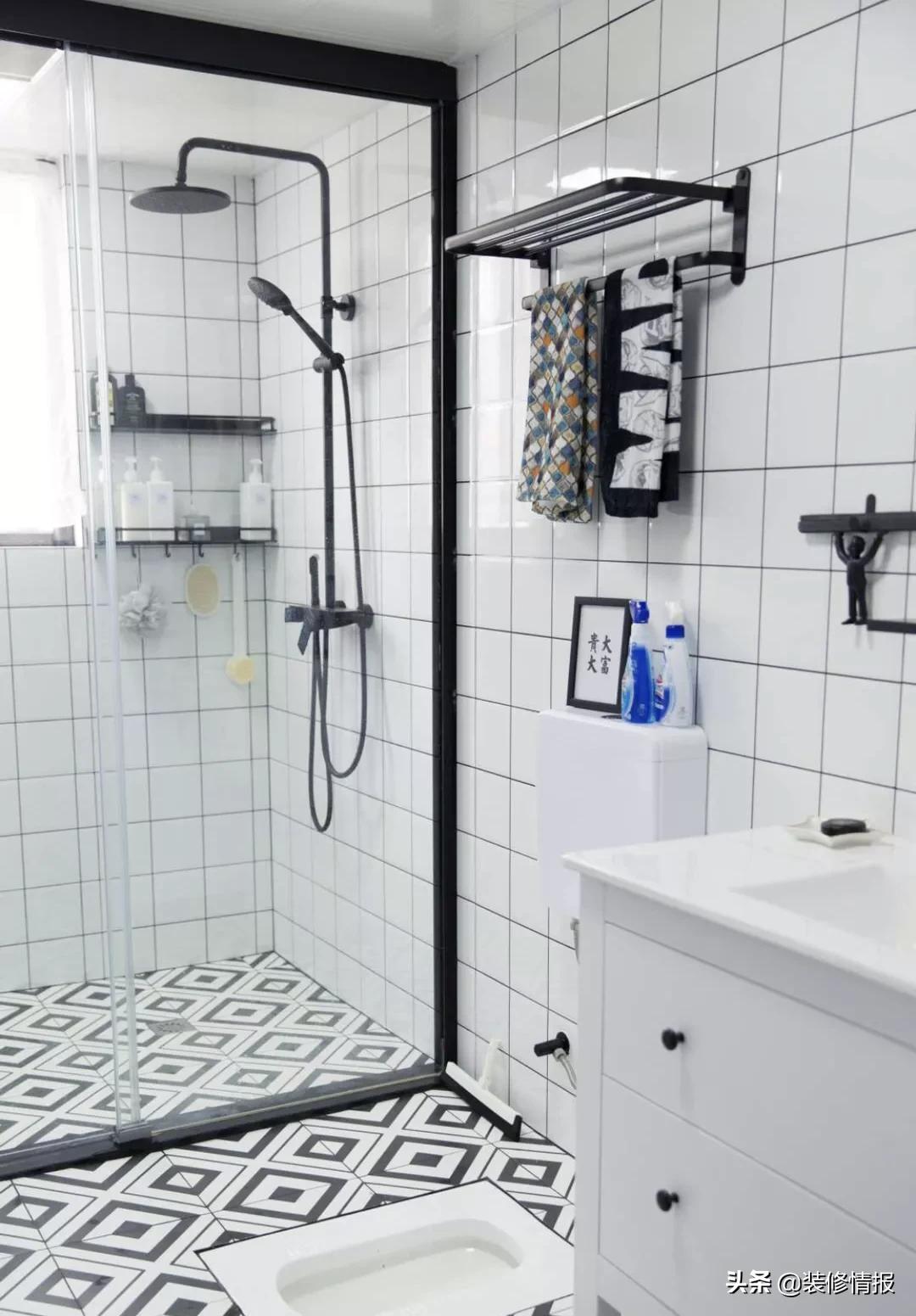 小户型卫生间平面布局最佳效果图,正方小户型卫生间设计布局