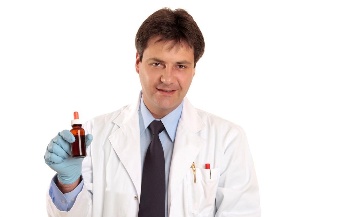 口腔溃疡说话嘴疼怎么办,嘴里口腔溃疡张嘴就疼