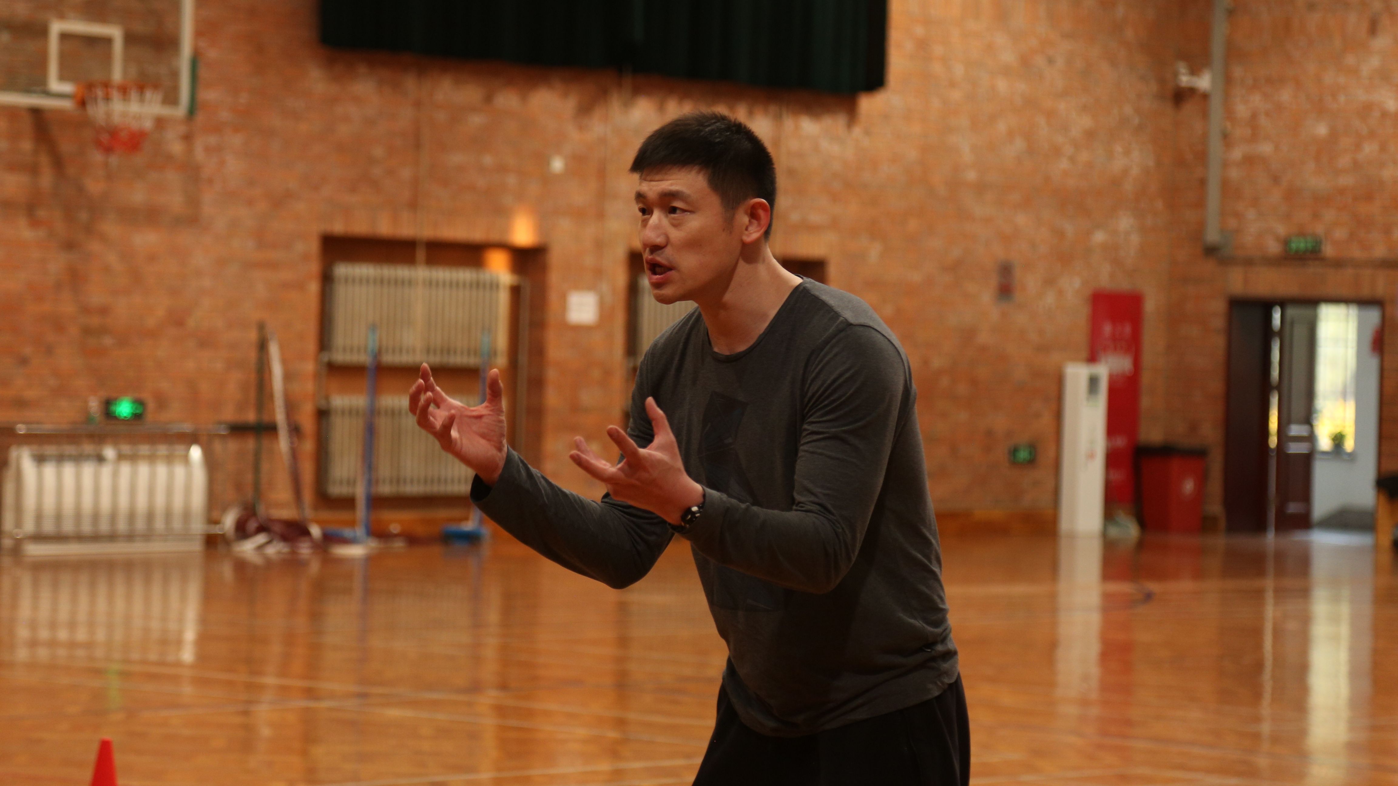 什么是体教融合,孩子学篮球基本功都有哪些