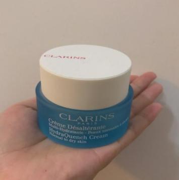 适合年轻人的一款平价面霜,平价好用抗初老的面霜有哪些