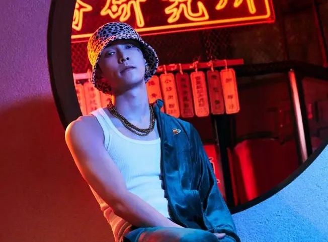 张艺兴崛起之路,张艺兴未出道前练习室