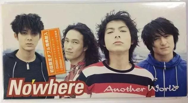 他是世纪末美少年，她帅到掰弯无数小姐姐，相恋10年不婚