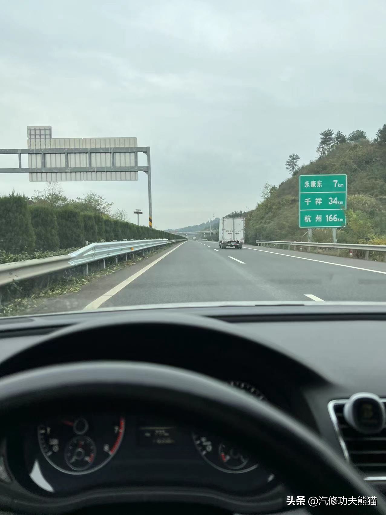 dsg双离合起步抖动有异响,大众帕萨特3.0v6发动机烧机油