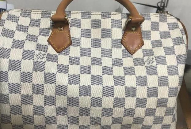 lv包包怎么辨别真假的最好方法,如何辨别lv包包真假