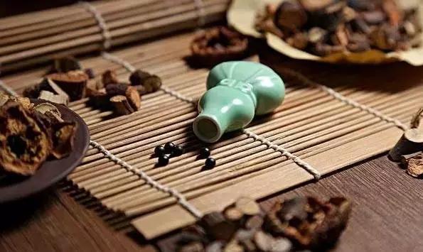 经常吃逍遥丸可以使气色变好吗,女人长期吃逍遥丸真的能淡斑吗