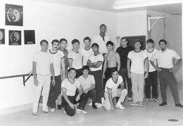 李小龙的去世真相大揭秘,十个关于李小龙的事实