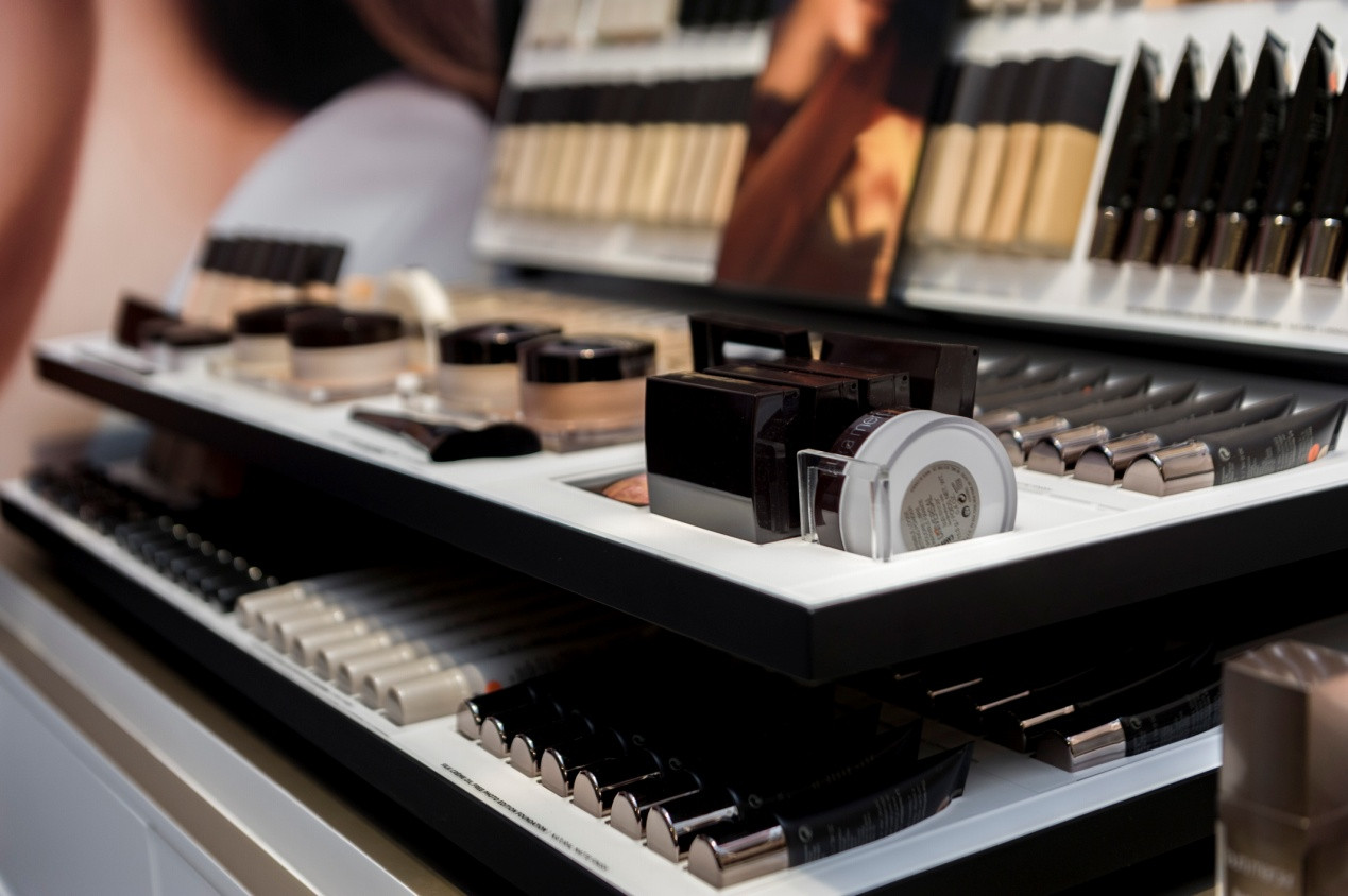 适合夏天的底妆产品,新手小白底妆推荐什么底妆产品