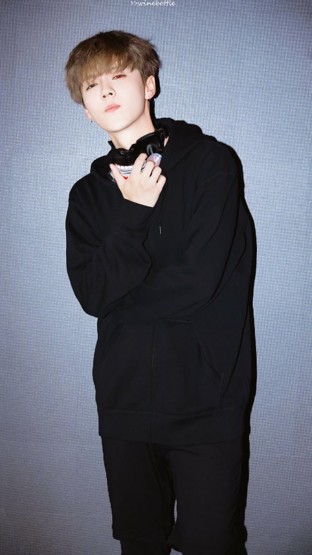 【鹿晗壁纸】小鹿壁纸真爱在右下