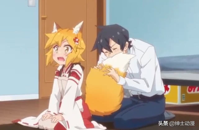 仙狐送上门，大叔“吸狐不止”，网友：给我整一只同款！